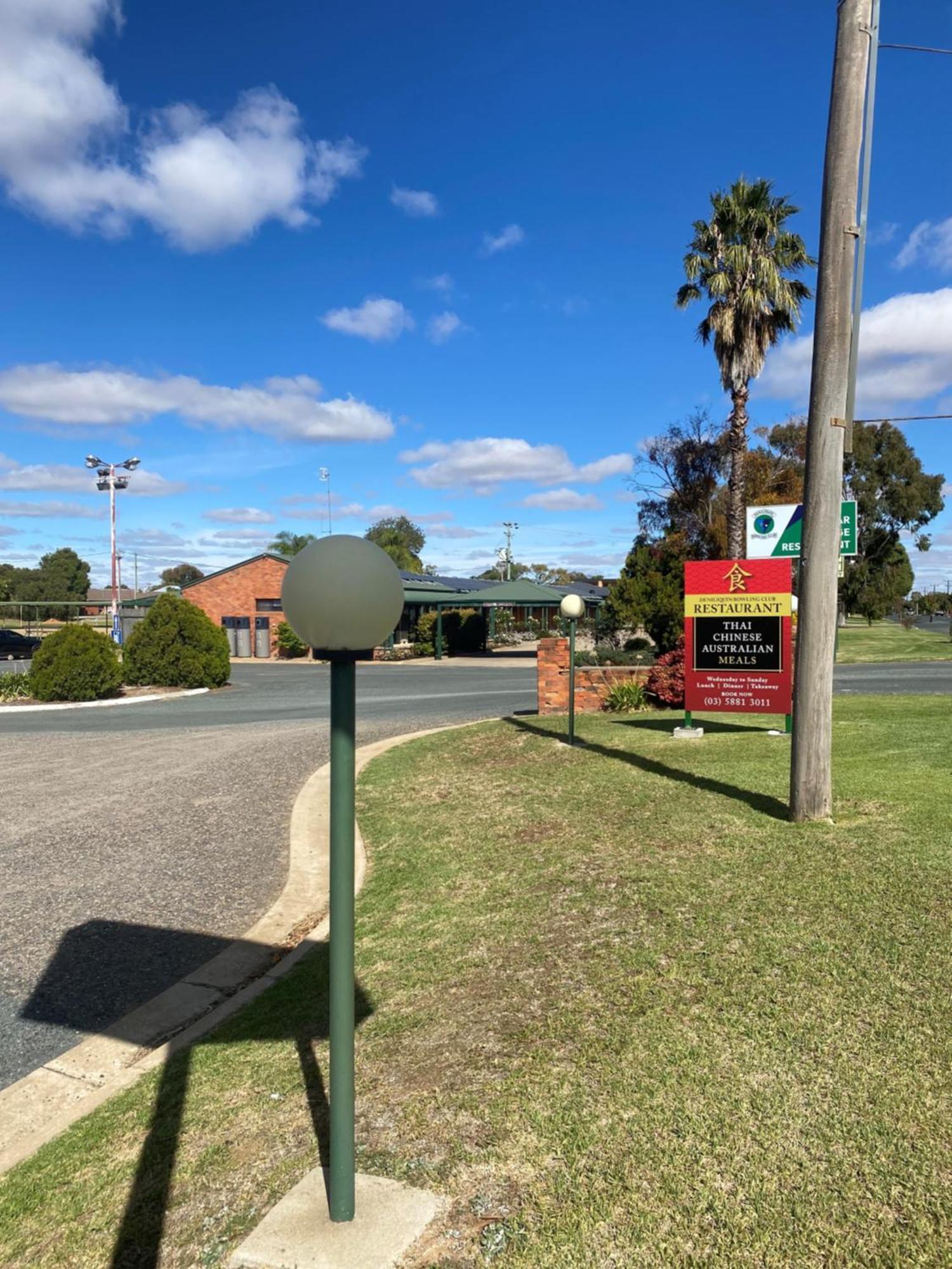 Deniliquin Country Club Motor Inn Ngoại thất bức ảnh