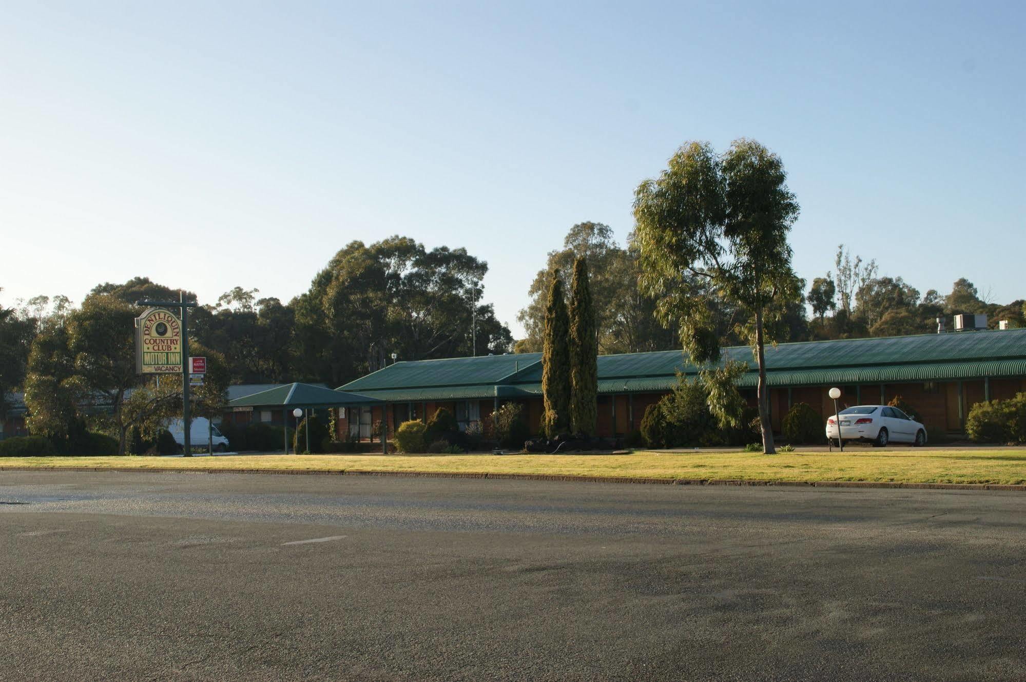 Deniliquin Country Club Motor Inn Ngoại thất bức ảnh